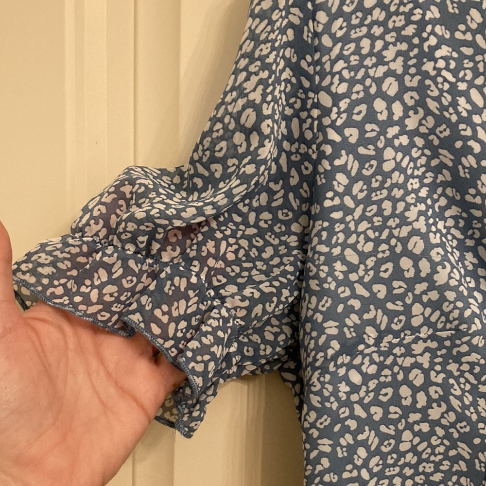 Spring dress - size large - Picture 4 of 8